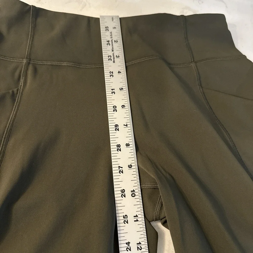 Lululemon Time To Sweat Crop 23
